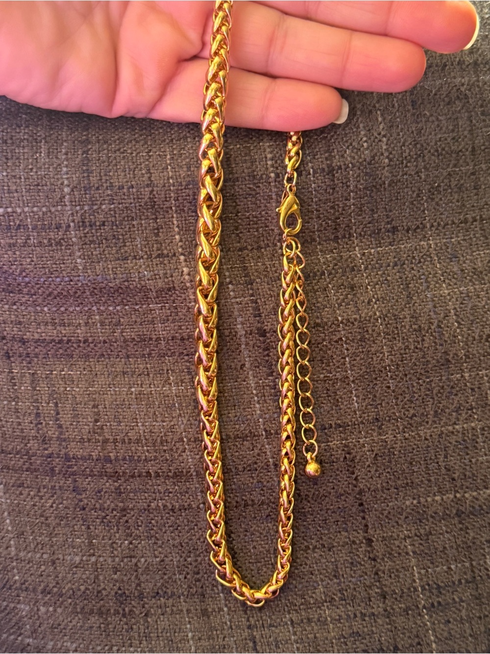 Vintage 80s AVON Signed Gold Tone Heavy Wheat Chain Necklace Spiga Braided